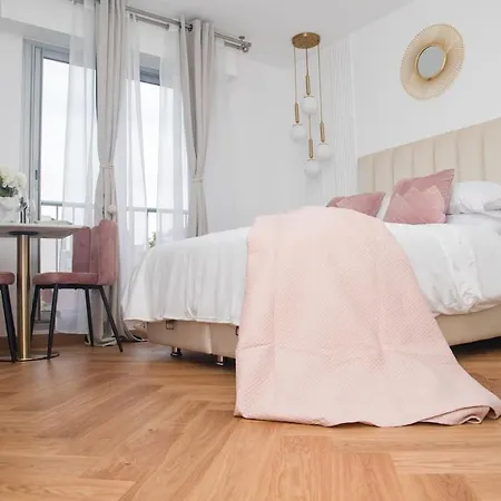 Апартаменты Paris' Premium Romantic Париж