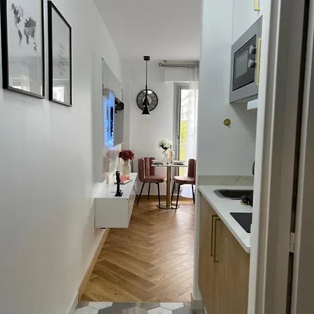 Paris' Premium Romantic Апартаменты