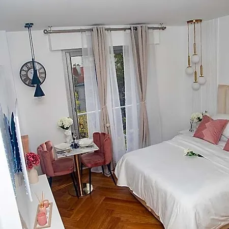 Paris' Premium Romantic 아파트